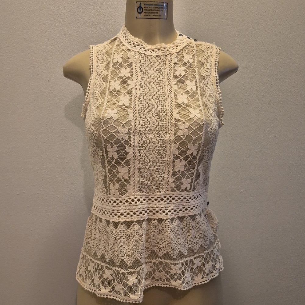 Zara Cream Lace Sleeveless Blouse